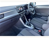 Volkswagen T-Roc Image 2