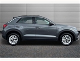 Volkswagen T-Roc Image 5