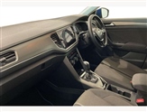 Volkswagen T-Roc Image 6