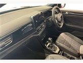 Volkswagen T-Roc Image 2