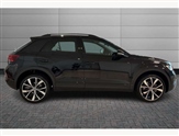 Volkswagen T-Roc Image 4