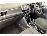 Volkswagen T-Roc Image 2