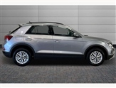 Volkswagen T-Roc Image 5