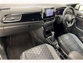 Volkswagen T-Roc Image 2