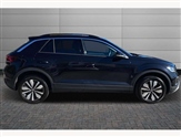 Volkswagen T-Roc Image 4