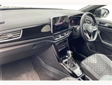 Volkswagen T-Roc Image 2