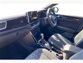 Volkswagen T-Roc Image 2