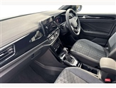 Volkswagen T-Roc Image 2