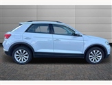 Volkswagen T-Roc Image 4