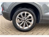 Volkswagen T-Roc Image 6