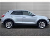 Volkswagen T-Roc Image 4
