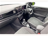 Volkswagen T-Roc Image 2