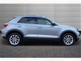 Volkswagen T-Roc Image 4