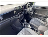 Volkswagen T-Roc Image 2