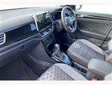 Volkswagen T-Roc Image 2
