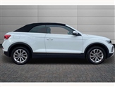 Volkswagen T-Roc Image 4