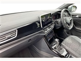 Volkswagen T-Roc Image 2