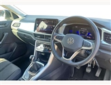 Volkswagen T-Roc Image 6