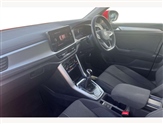 Volkswagen T-Roc Image 2