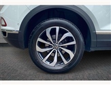 Volkswagen T-Roc Image 5