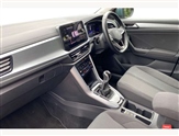 Volkswagen T-Roc Image 2