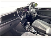 Volkswagen T-Roc Image 2