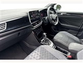 Volkswagen T-Roc Image 2
