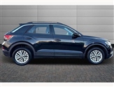 Volkswagen T-Roc Image 4