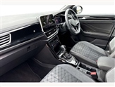 Volkswagen T-Roc Image 2