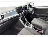 Volkswagen T-Roc Image 2