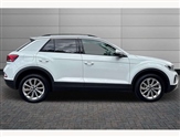 Volkswagen T-Roc Image 4