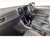 Volkswagen T-Roc Image 2