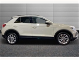 Volkswagen T-Roc Image 5