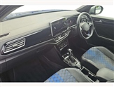 Volkswagen T-Roc Image 2