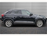Volkswagen T-Roc Image 4