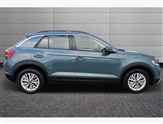 Volkswagen T-Roc Image 4