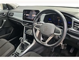 Volkswagen T-Roc Image 6