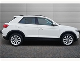 Volkswagen T-Roc Image 4