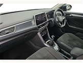 Volkswagen T-Roc Image 2