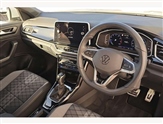 Volkswagen T-Roc Image 2