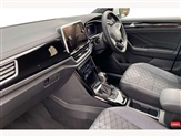 Volkswagen T-Roc Image 2