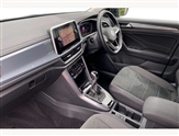 Volkswagen T-Roc Image 2