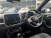 Volkswagen T-Roc Image 2