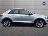 Volkswagen T-Roc Image 4