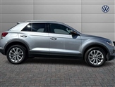 Volkswagen T-Roc Image 4