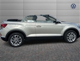 Volkswagen T-Roc Image 4