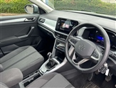 Volkswagen T-Roc Image 6