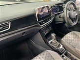 Volkswagen T-Roc Image 2