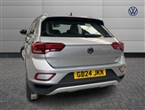 Volkswagen T-Roc Image 3