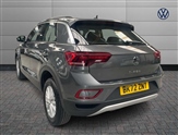 Volkswagen T-Roc Image 3